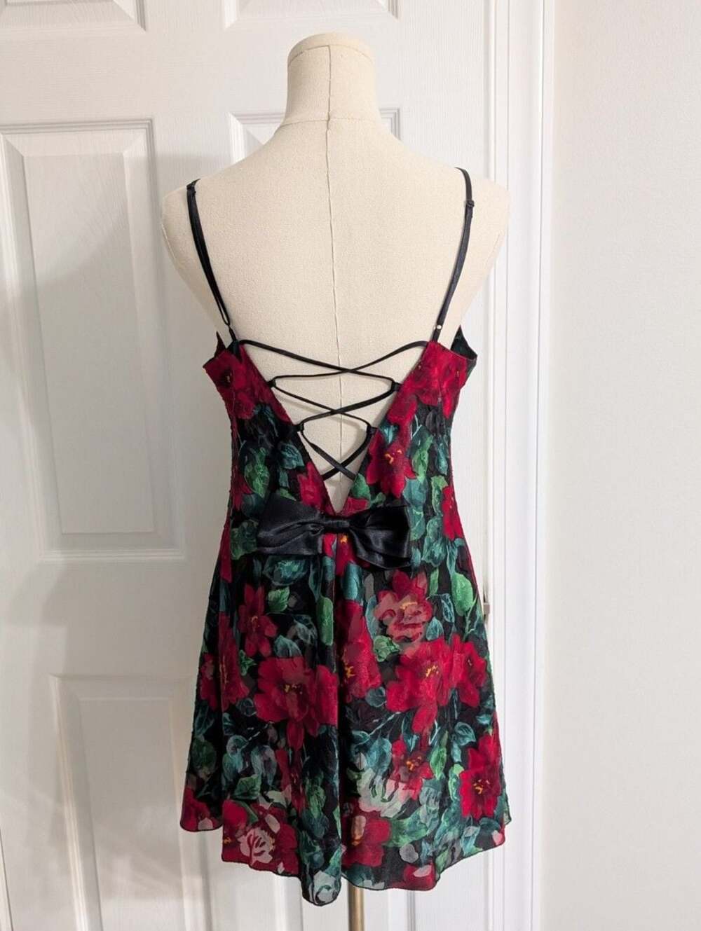 Vintage Victoria's Secret Gold Label Red Floral Lace-Up Back Mini Slip Dress